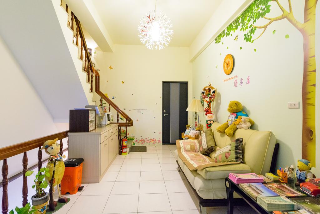 Play House Hotel Tainan Bagian luar foto
